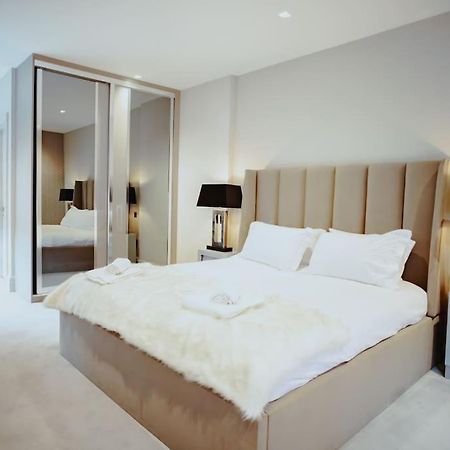 Apartamento 3-Story Townhouse - Sleeps 8 Leeds  Exterior foto