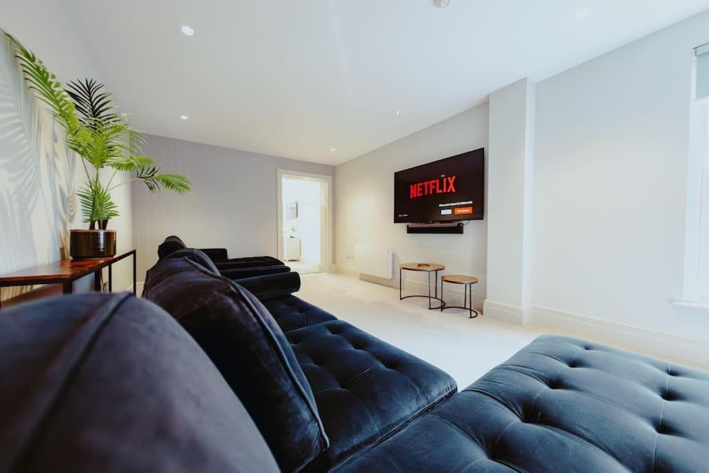 Apartamento 3-Story Townhouse - Sleeps 8 Leeds  Exterior foto