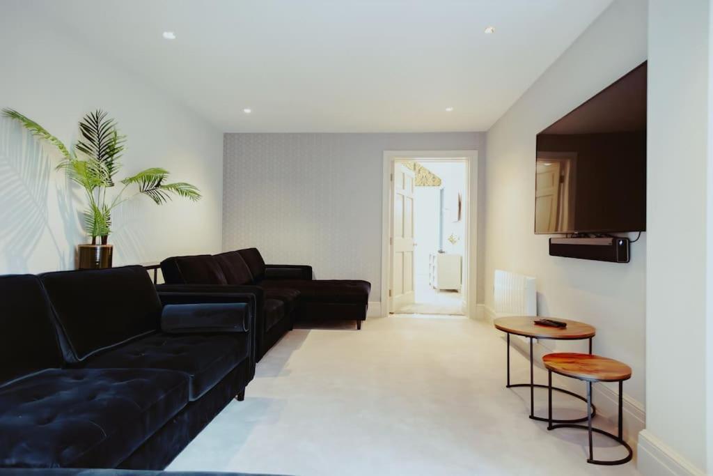 Apartamento 3-Story Townhouse - Sleeps 8 Leeds  Exterior foto